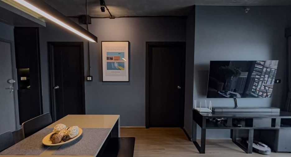 For sale 2 ベッドルーム condo in Phra Khanong, Bangkok