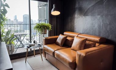 For sale 2 ベッドルーム condo in Phra Khanong, Bangkok