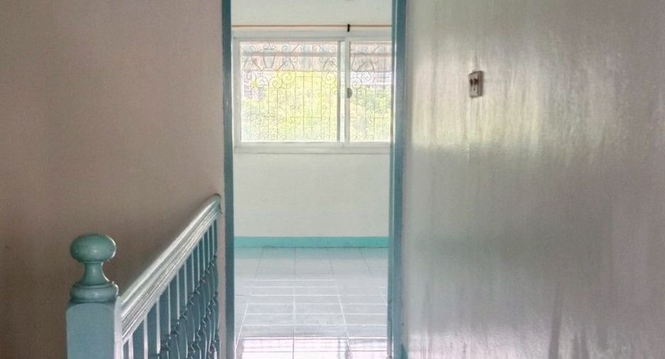 For sale 2 bedrooms townhouse in Bang Na, Bangkok