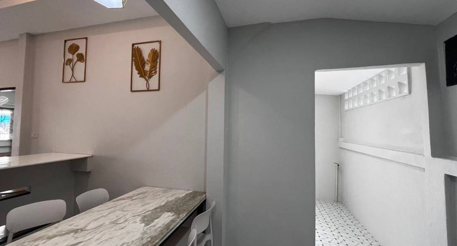 Haus zur Miete mit 3 Zimmer in Mueang Phuket, Phuket