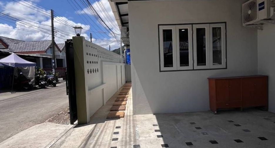 Haus zur Miete mit 3 Zimmer in Mueang Phuket, Phuket
