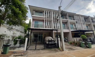 ขาย 3 ห้องนอน ทาวน์เฮ้าส์ ใน บางขุนเทียน, กรุงเทพฯ