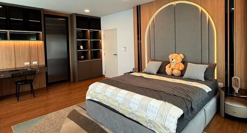 出租 4 卧室 独立屋 在 Bang Phli, Samut Prakan