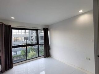 出售 1 卧室 公寓 在 Phra Khanong, 曼谷