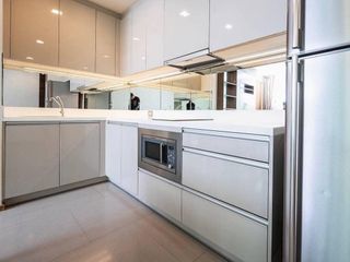 Condo en alquiler de 2 habitaciones en Sathon, Bangkok