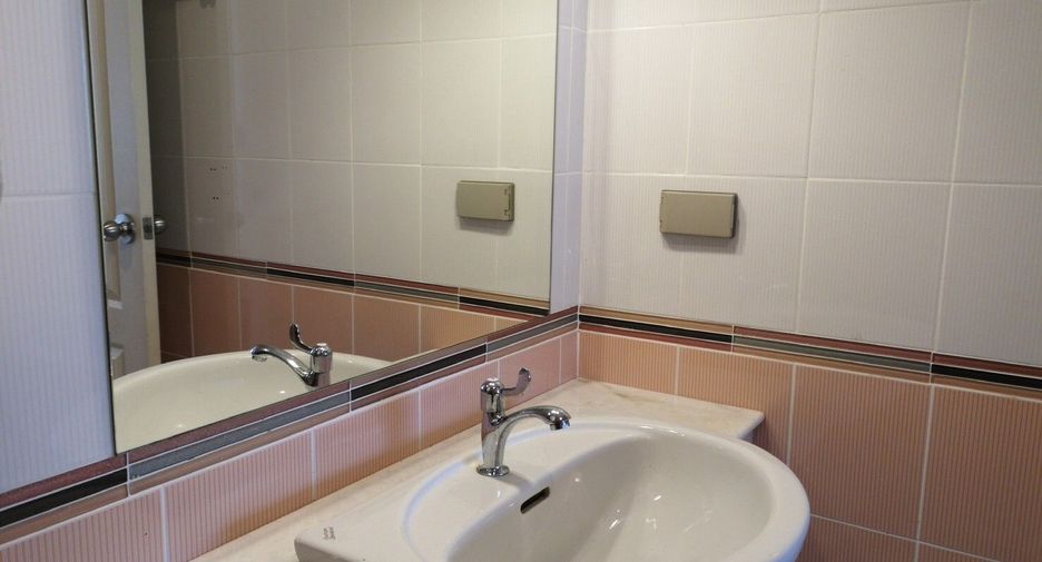 À vendre 4 chambres maison à Mueang Samut Prakan, Samut Prakan