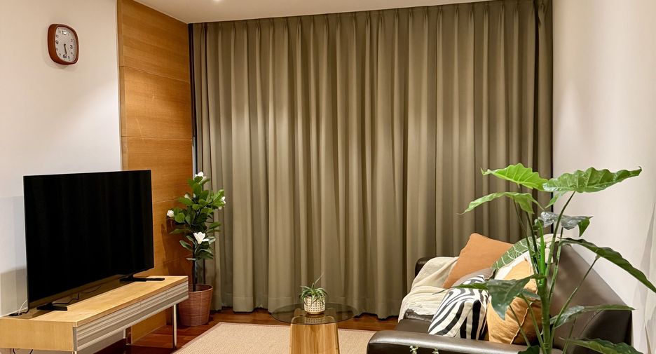 For sale 1 bed condo in Pathum Wan, Bangkok