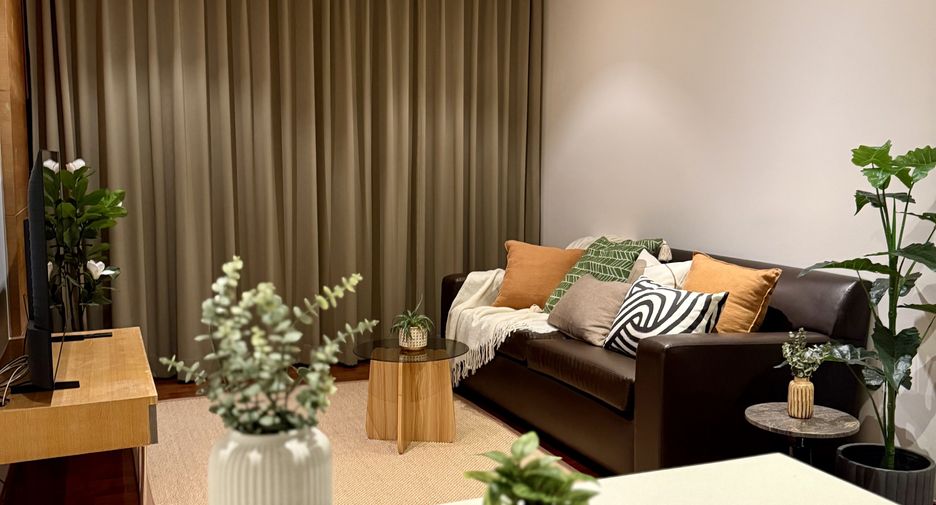 For sale 1 bed condo in Pathum Wan, Bangkok