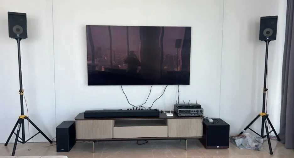 For sale and for rent 3 bedrooms condo in Khlong San, Bangkok
