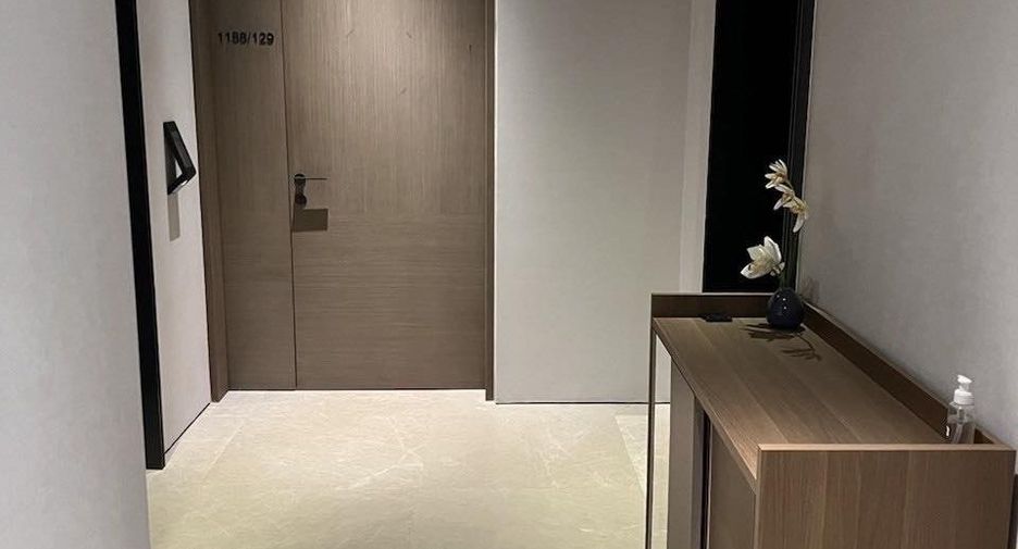 For sale and for rent 3 bedrooms condo in Khlong San, Bangkok