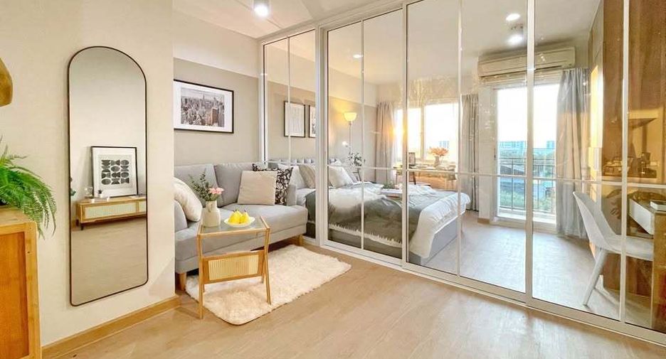 For sale 1 bed condo in Lat Krabang, Bangkok
