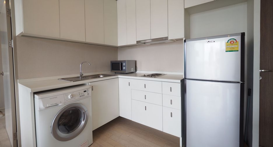 Wohnung zur Miete mit 1 Zimmer in Watthana, Bangkok