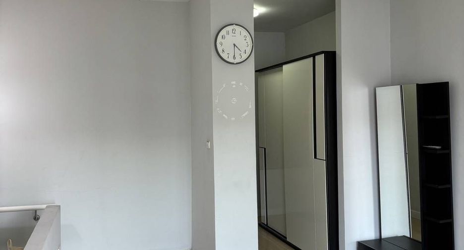 For rent 3 bedrooms townhouse in Bang Khae, Bangkok