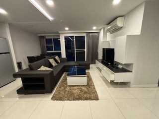 Apartment zur Miete mit 2 Zimmer in Khlong Toei, Bangkok