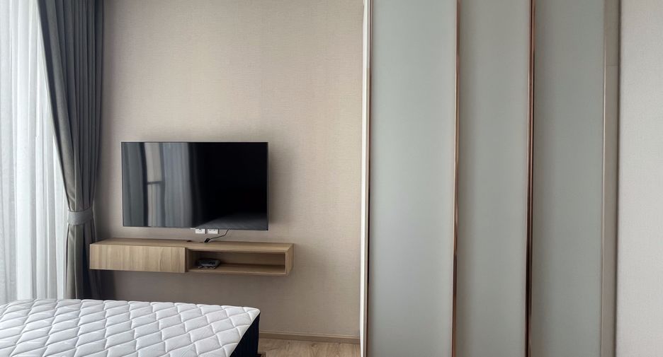 For rent 1 bed condo in Watthana, Bangkok