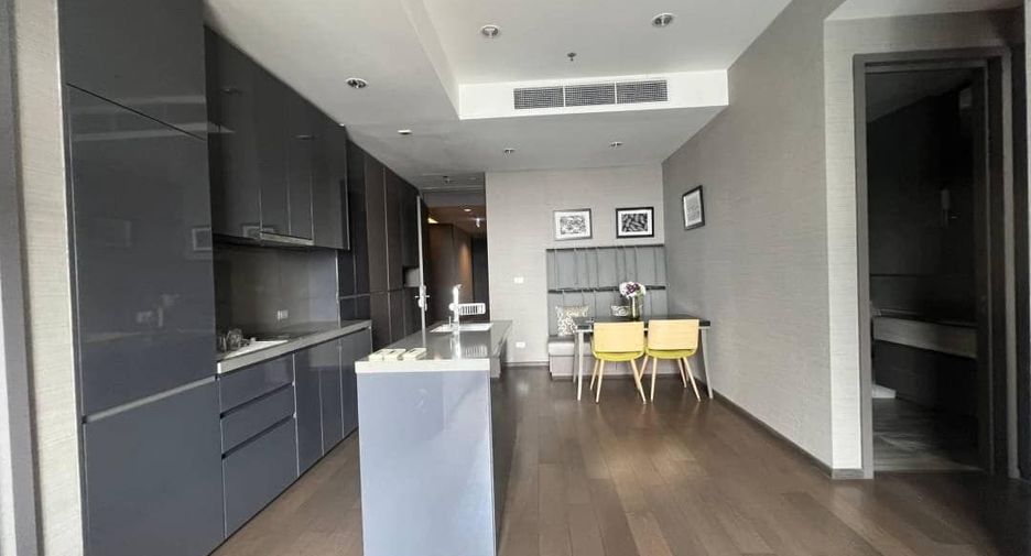 For rent 2 bedrooms condo in Sathon, Bangkok