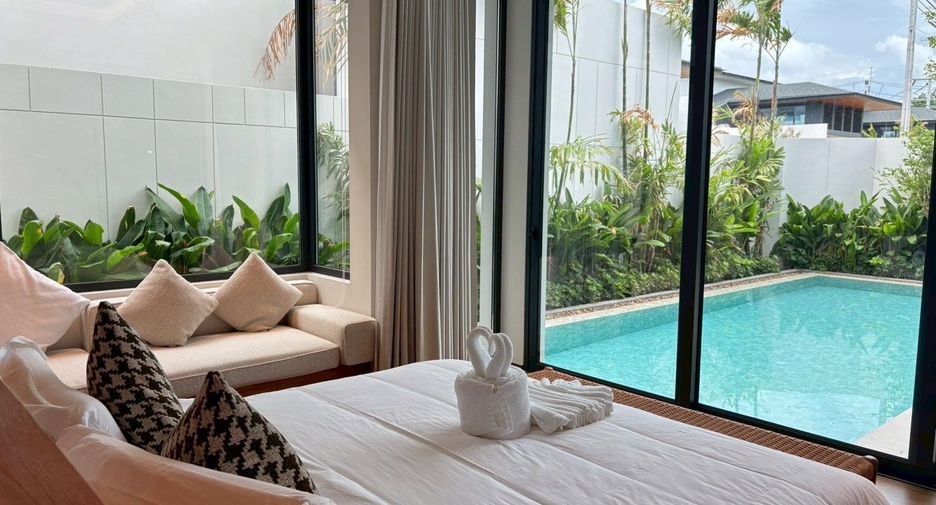 For rent 4 bedrooms villa in Mueang Phuket, Phuket