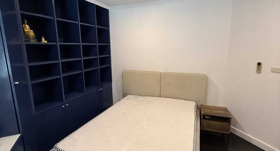 ขาย 2 ห้องนอน คอนโด ใน สาทร, กรุงเทพฯ