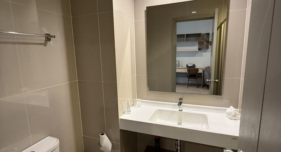 À vendre studio condo à Bang Kapi, Bangkok