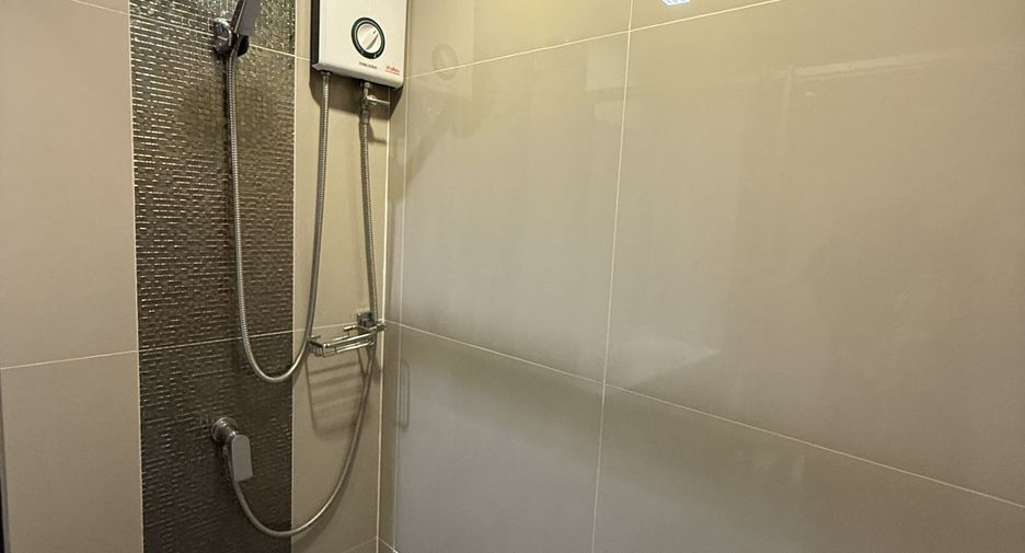 À vendre studio condo à Bang Kapi, Bangkok