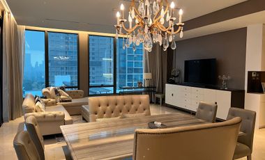Condo en alquiler de 3 habitaciones en Pathum Wan, Bangkok