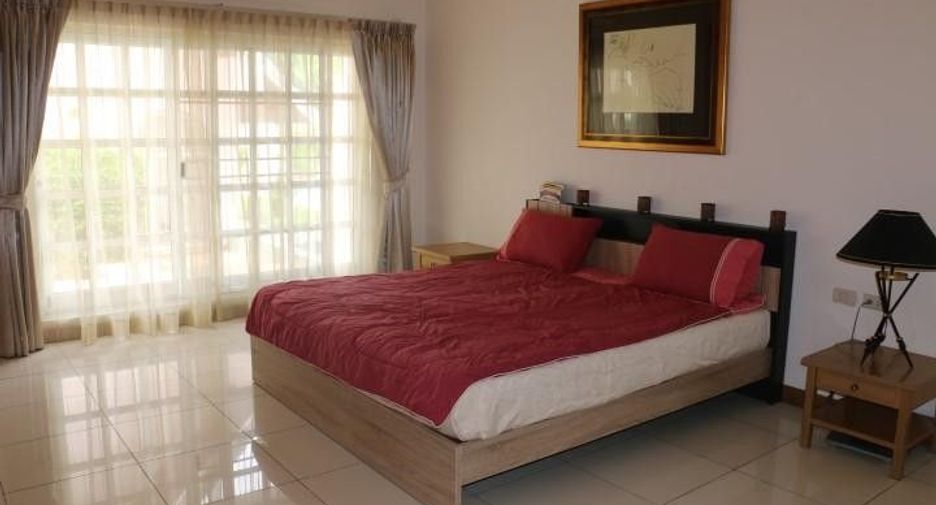 For sale 3 bedrooms villa in Thalang, Phuket