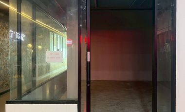 For rent retail Space in Watthana, Bangkok