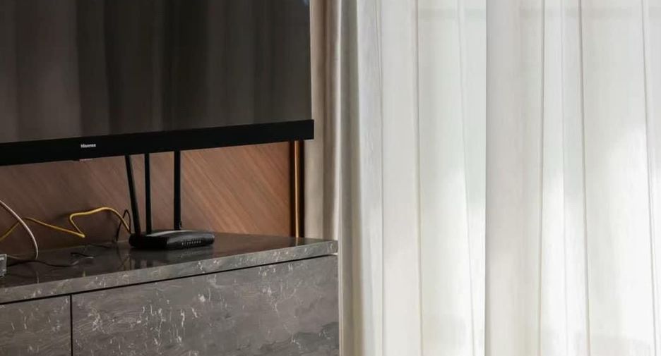 For rent 2 bedrooms condo in Khlong San, Bangkok