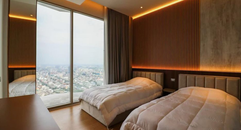 For rent 2 bedrooms condo in Khlong San, Bangkok