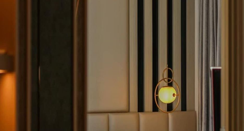 For rent 2 bedrooms condo in Khlong San, Bangkok