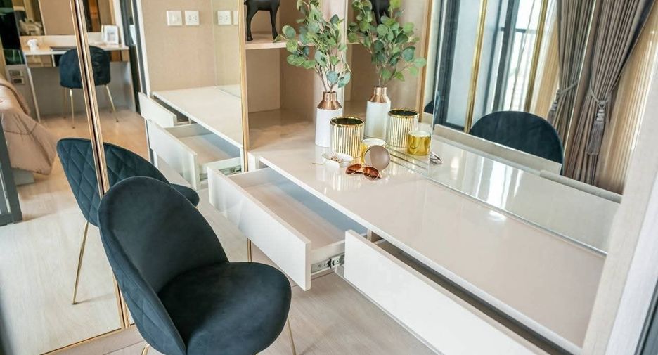 For rent 1 bed condo in Pathum Wan, Bangkok