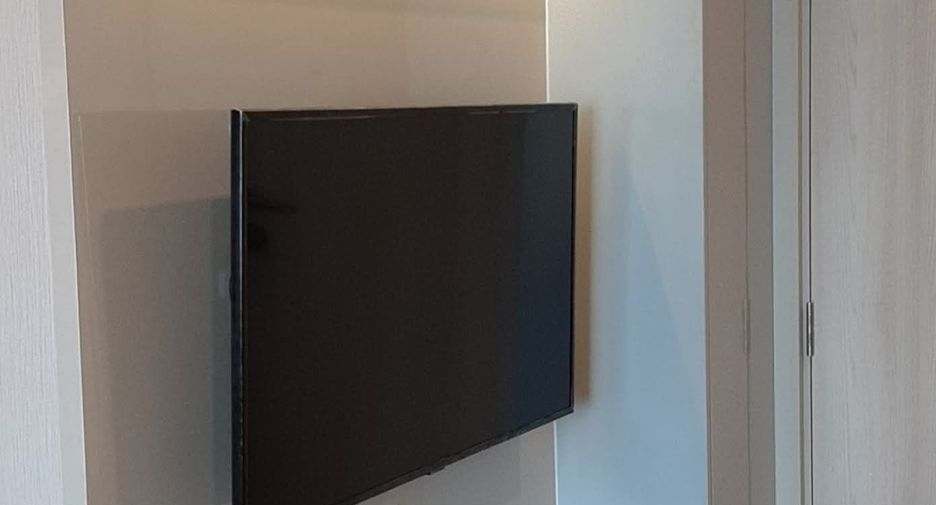 For rent 1 bed condo in Pathum Wan, Bangkok