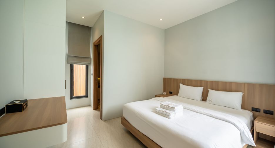 For rent 4 bedrooms villa in Mueang Phuket, Phuket