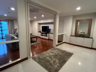 Apartment zur Miete mit 3 Zimmer in Watthana, Bangkok
