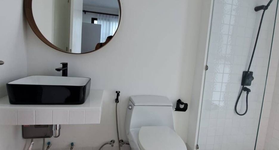 For rent 3 bedrooms villa in Mueang Phuket, Phuket