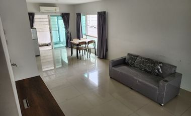 À vendre et à louer 3 chambres maison à Prawet, Bangkok