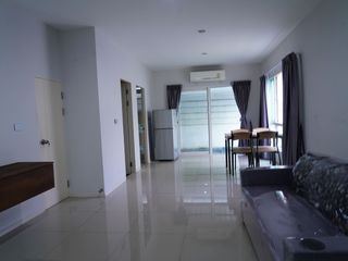 À vendre et à louer 3 chambres maison à Prawet, Bangkok