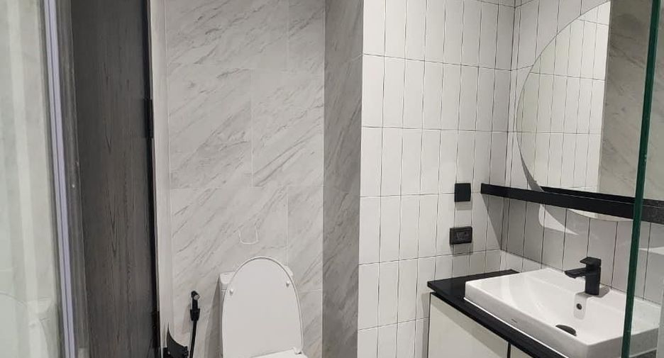 For rent 1 bed condo in Khlong San, Bangkok