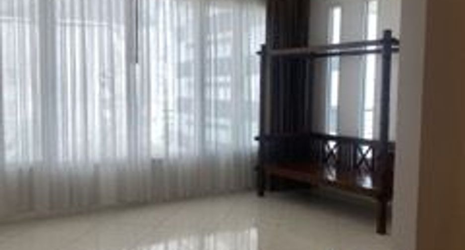 Wohnung zur Miete mit 4 Zimmer in Watthana, Bangkok