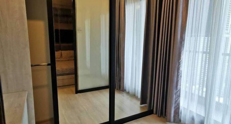 Condo en alquiler de 1 habitaciones en Watthana, Bangkok