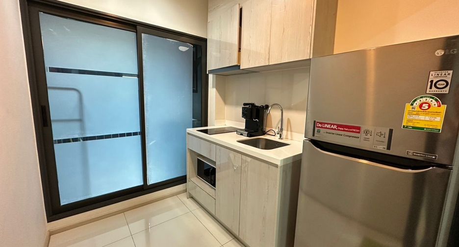 For rent 1 bed condo in Khlong Toei, Bangkok
