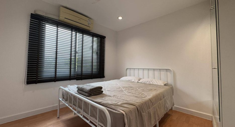 For sale 3 bedrooms townhouse in Prawet, Bangkok