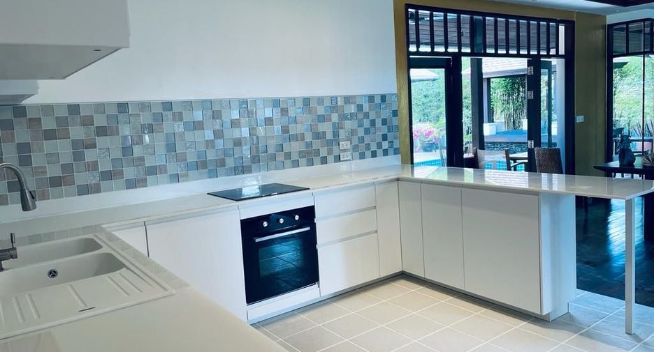 For rent 3 bedrooms villa in Thalang, Phuket