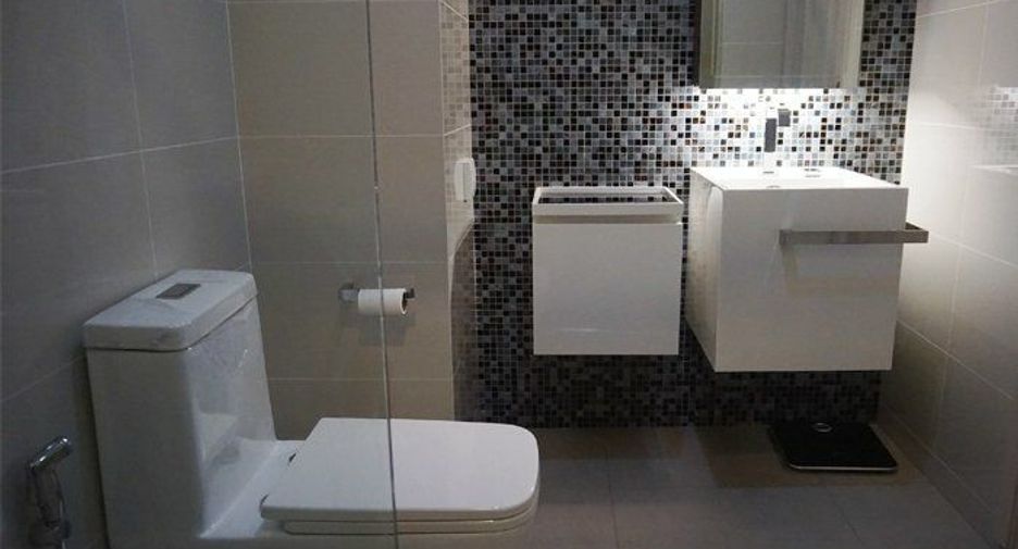 For rent 2 bedrooms condo in Bang Sue, Bangkok