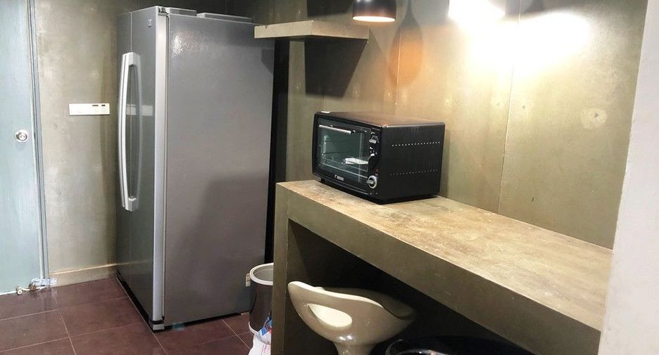 Аренда 3 спальни кондо в Кхлонг Тоеи, Бангкок