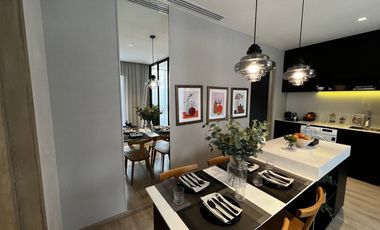 À vendre 2 chambres condo à Huai Khwang, Bangkok