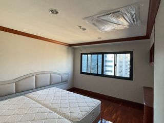 À louer 3 chambres appartement à Watthana, Bangkok