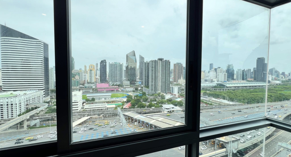 Wohnung zur Miete mit 2 Zimmer in Huai Khwang, Bangkok