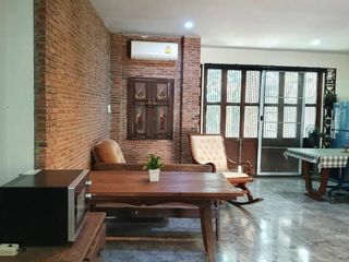 出售 和 出租 3 卧室 联排别墅 在 Suan Luang, 曼谷