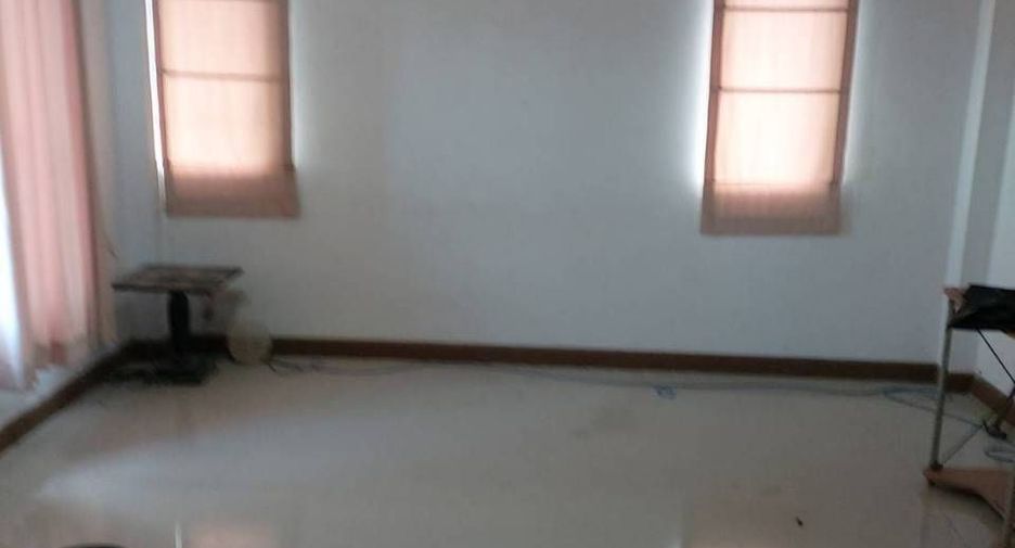 Haus zum Kauf und zur Miete mit 4 Zimmer in Mueang Phuket, Phuket